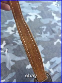 Aa&e White Stitched Suede 2 Diamond Suede Backed Leather Rifle Sling