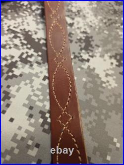BROWNING STITCHED TOOLED WHITETAIL BUCK LEATHER RIFLE SLING With SWIVELS