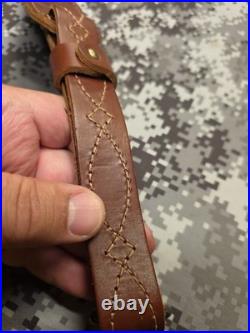 BROWNING STITCHED TOOLED WHITETAIL BUCK LEATHER RIFLE SLING With SWIVELS