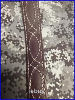 BROWNING WHITE STITCHED DESIGN SUEDE BACKED LEATHER RIFLE GUN SLING With SWIVELS