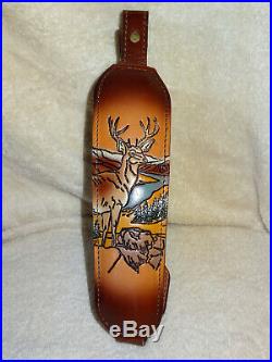 NOS Vintage AA&E LeatherCraft Deer Scene Rifle/Shotgun Sling Gun Strap Padded
