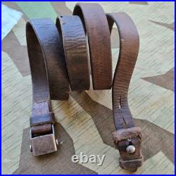 Original WWII German K98 G43 33/40 Mauser Leather Sling D&C Stamped ref. N72