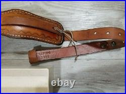 Vintage Hunter Deer Acorn Leather Tooled Padded Rifle Shotgun Gun Sling