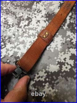 Vintage Hunter White Stitched Tooled Whitetail Scene Padded Suede Backed Sling