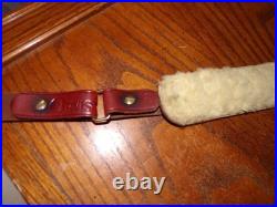 Vintage ORVIS Shotgun Carry Sling Brown Leather sheepskin pad 1 loops