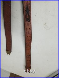 Vtg BOYT TOOLED NARROW LEATHER RIFLE SLING WITH SWIVELS 1 Winchester 70