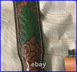 Vtg leather Hunter riflesling, tooled deer & oak leaves, padded withswivels adjustab