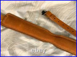 Vtg leather Hunter riflesling, tooled deer & oak leaves, padded withswivels adjustab